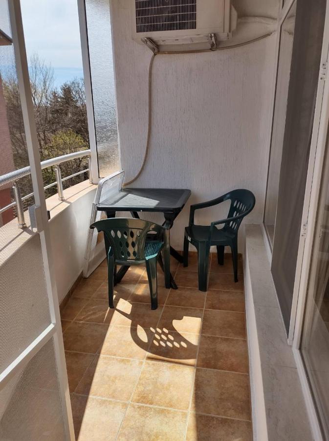 Dunav-Lazur Apt.5 رافدا المظهر الخارجي الصورة