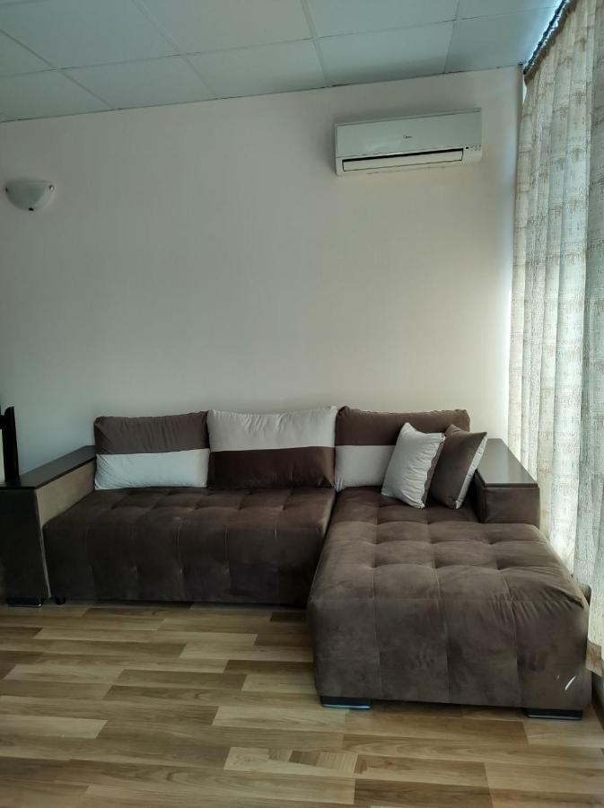 Dunav-Lazur Apt.5 رافدا المظهر الخارجي الصورة